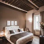 Resort Adelaide Relais & Wine *