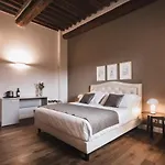 Adelaide Relais & Wine Resort