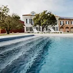 Adelaide Relais & Wine