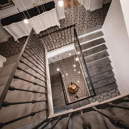 منتجع Adelaide Relais & Wine *