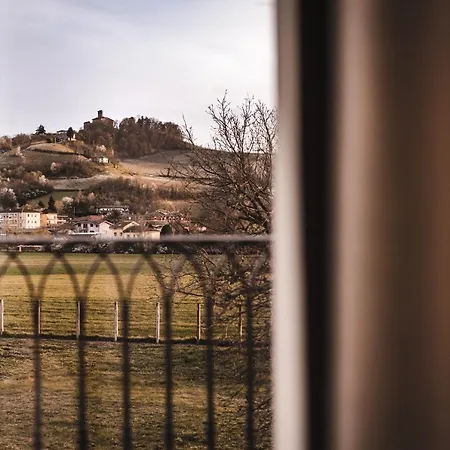 Adelaide Relais & Wine