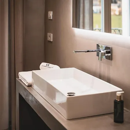 Adelaide Relais & Wine * Calamandrana