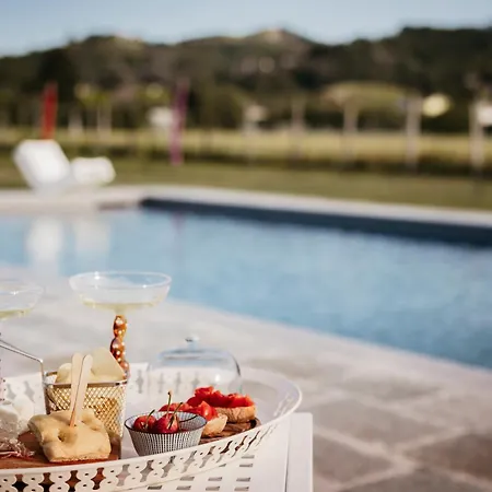 Adelaide Relais & Wine *