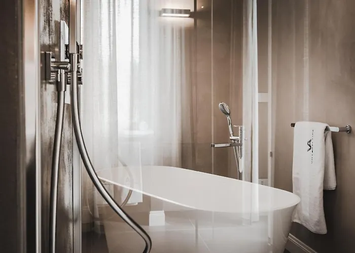 Adelaide Relais & Wine Курортный комплекс *