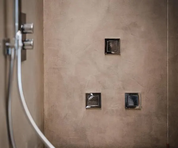 Adelaide Relais & Wine Каламандрана