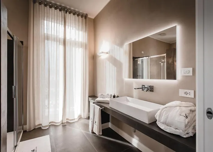 Adelaide Relais & Wine * Каламандрана