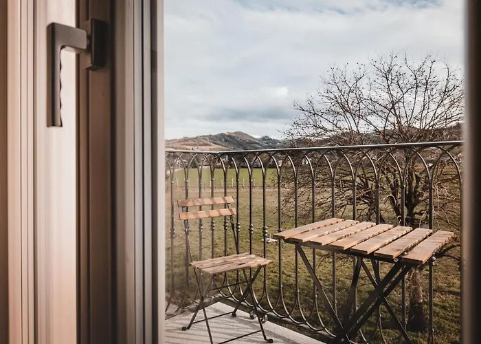 Adelaide Relais & Wine Каламандрана