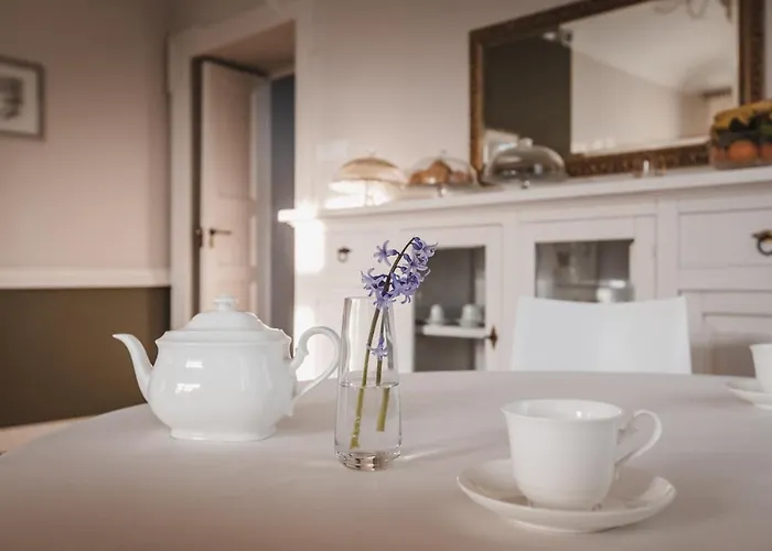 Adelaide Relais & Wine Курортный комплекс *