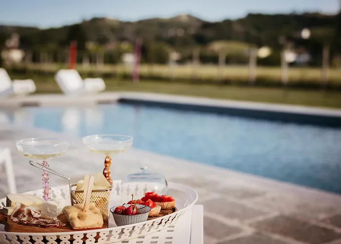 Adelaide Relais & Wine *