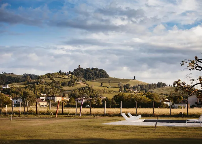 Курортный комплекс Adelaide Relais & Wine *