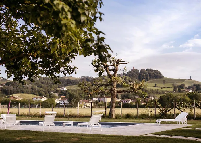 Adelaide Relais & Wine * Каламандрана